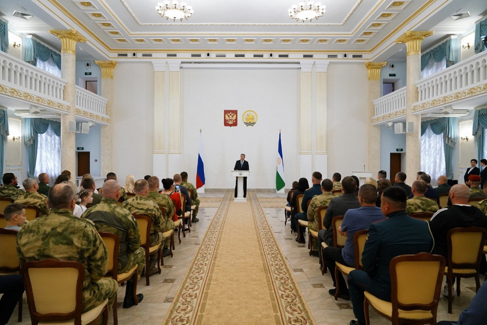 Радий Хабиров вручил госнаграды участникам специальной военной операции из Башкортостана