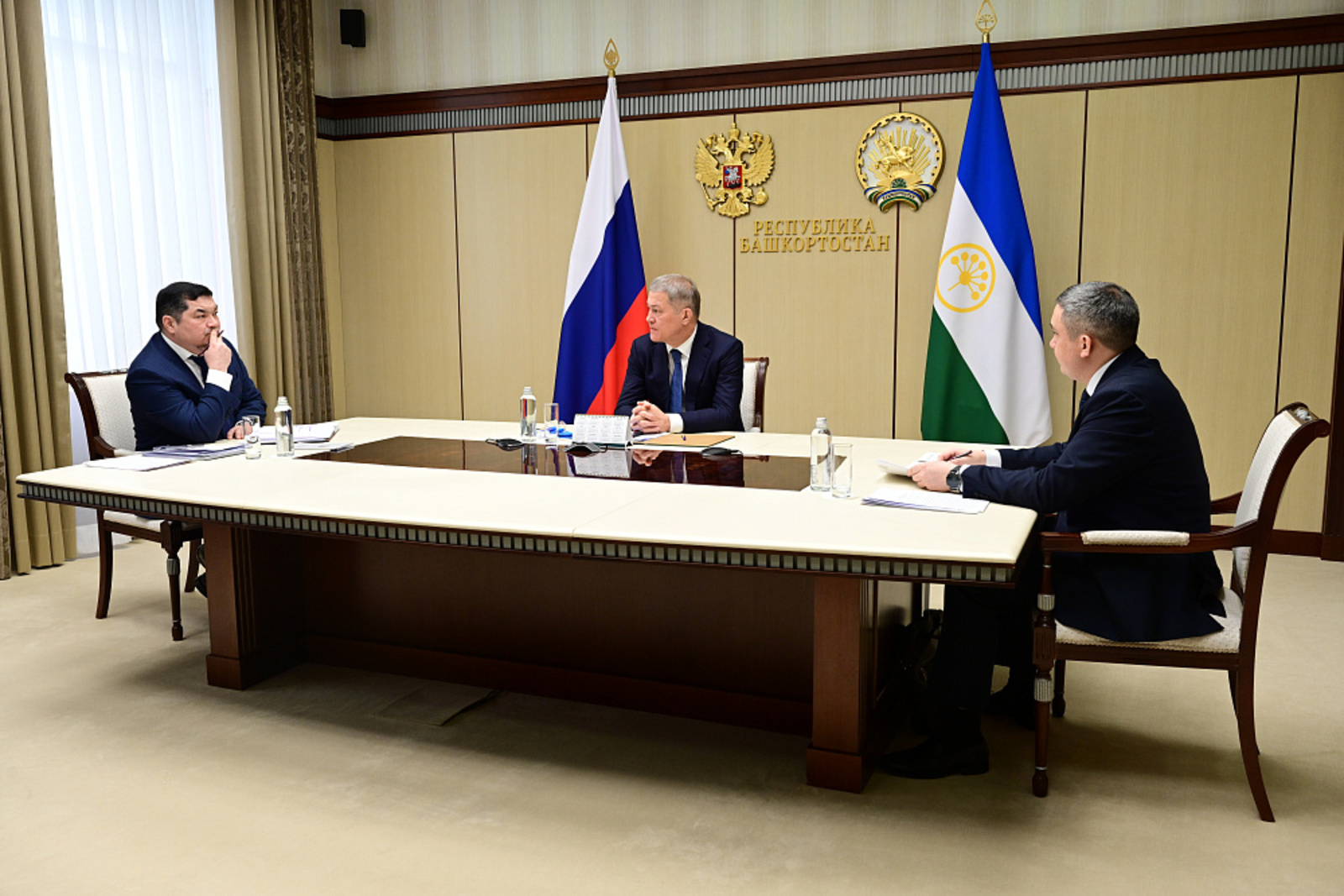 Радий Хабиров принял участие в совещании Дмитрия Чернышенко по итогам 2025 года