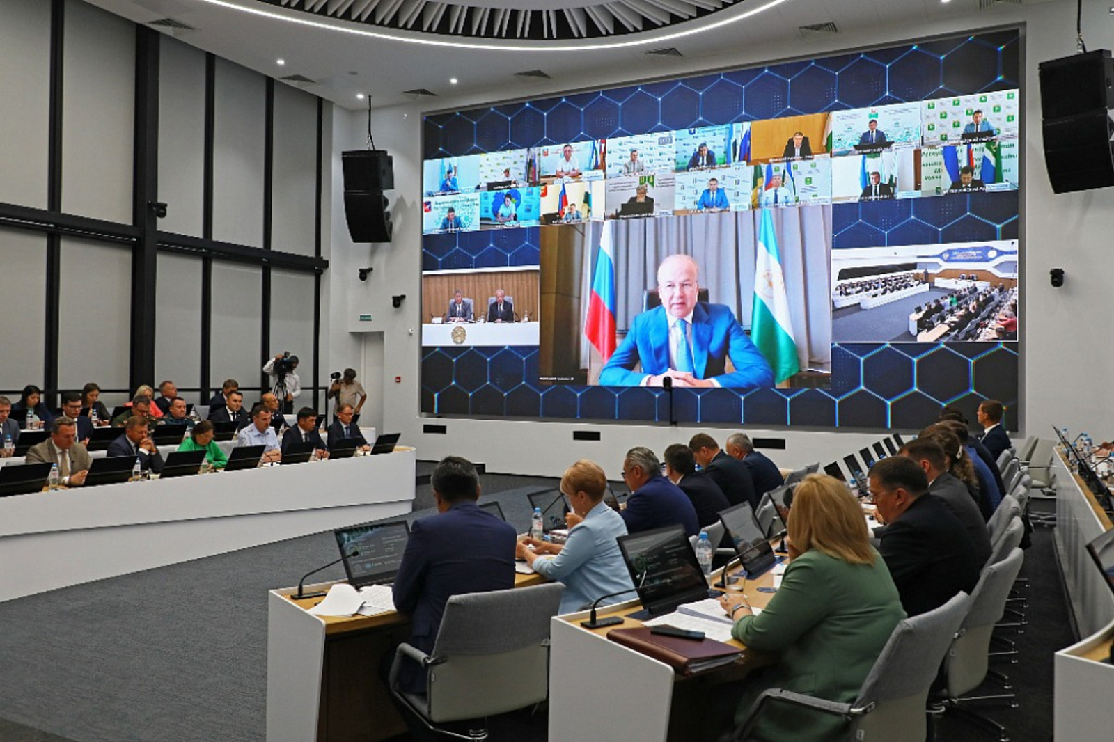 Делегация Башкортостана проводит переговоры в Казахстане по поиску совместных проектов