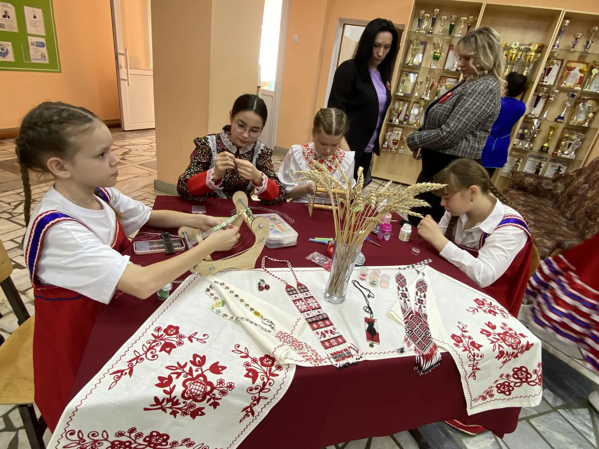 Праздник слова, культуры и единства. Фоторепортаж из МОБУ СОШ №1 с.Архангельское