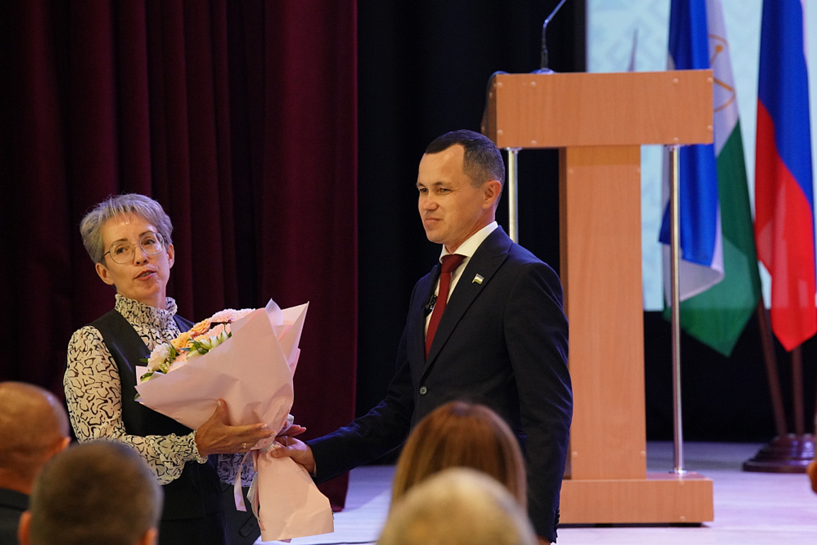 Главой администрации Мишкинского района избрали Ларису Александрову