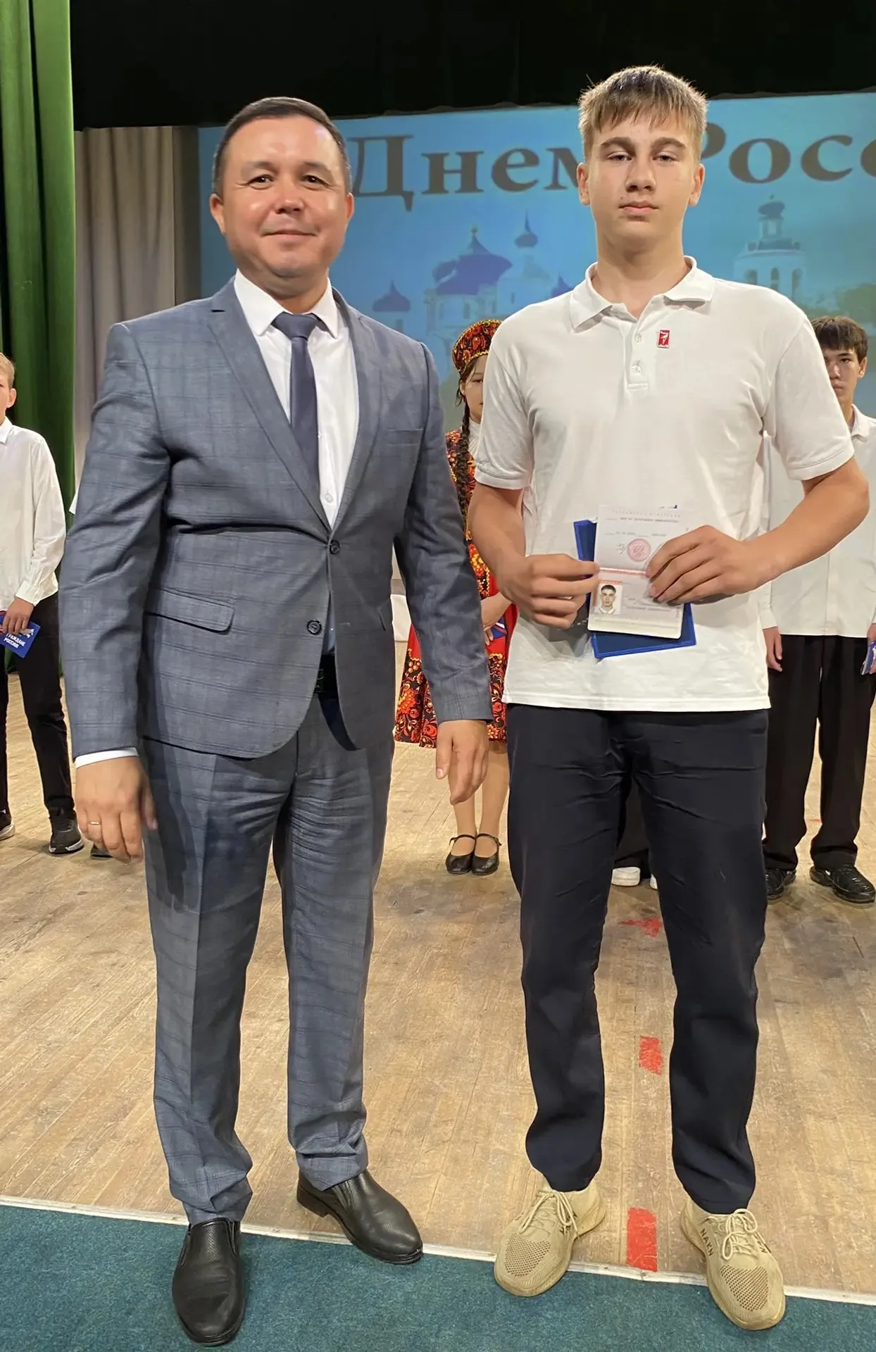 Сердца, полные гордости и надежды