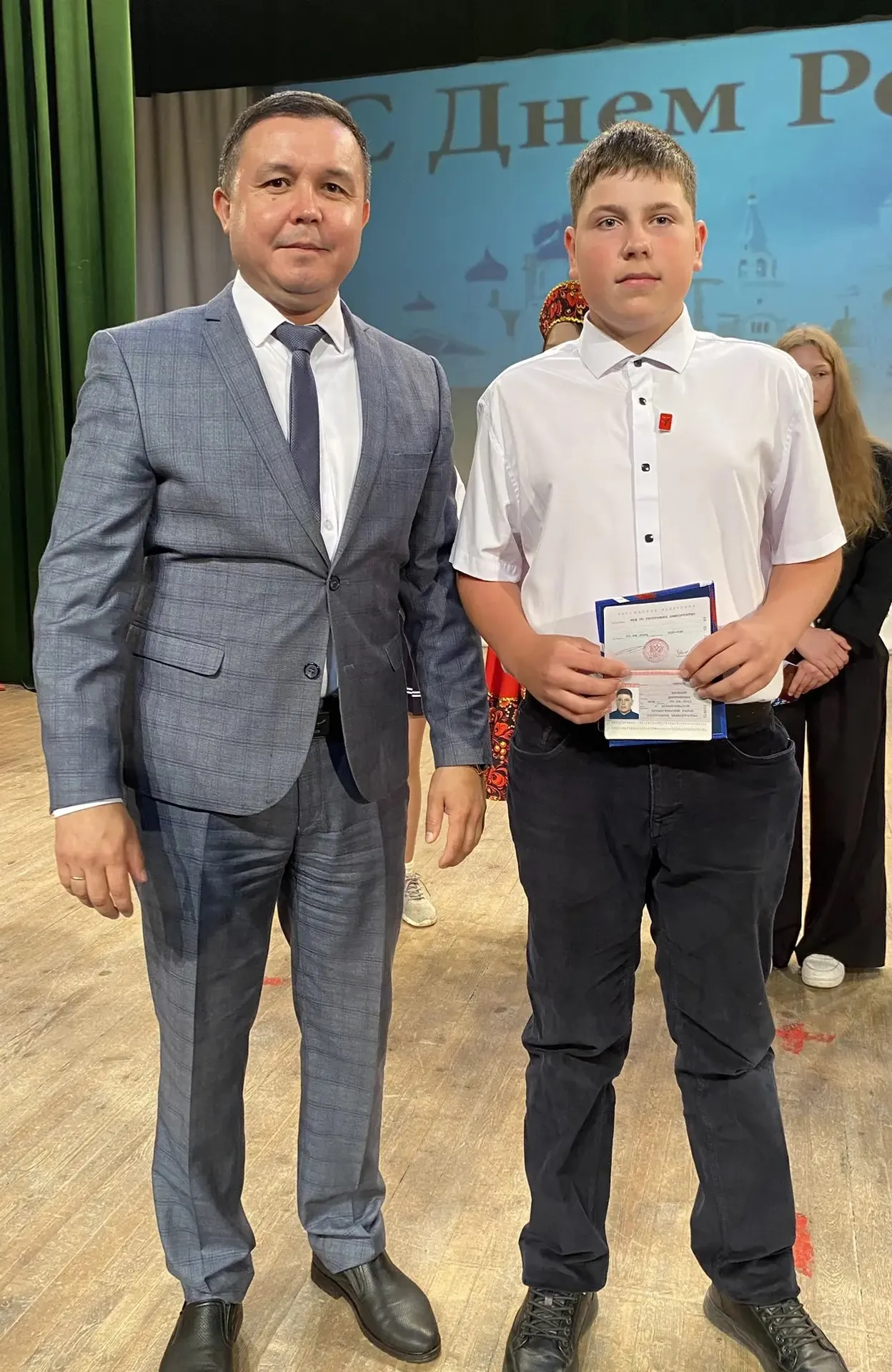 Сердца, полные гордости и надежды