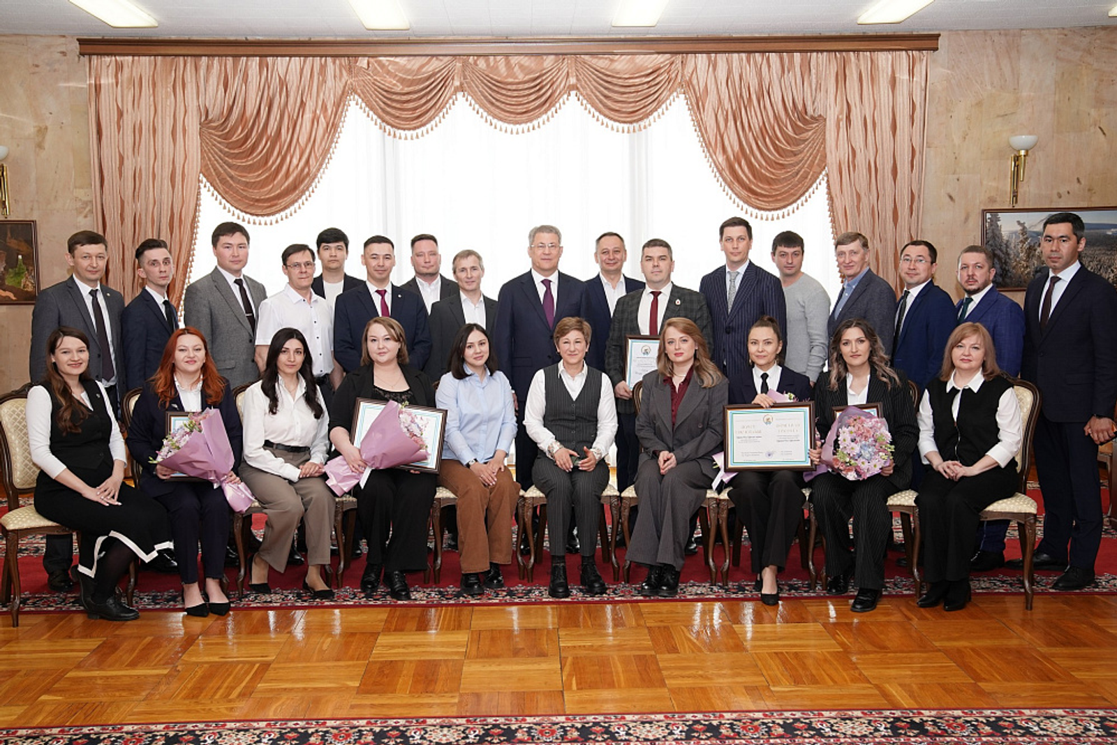 Встреча с коллективом телепроекта «Республика LIVE #дома»