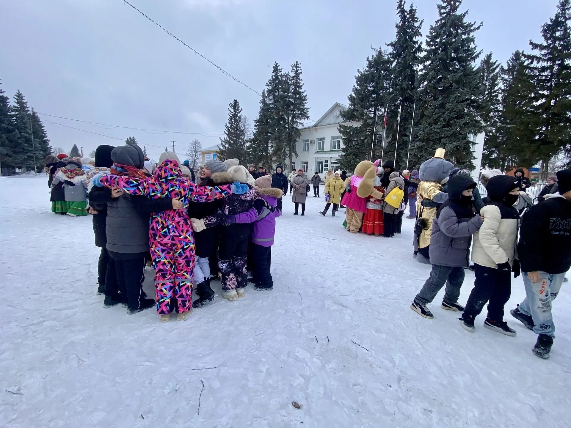 Широкая Масленица: Веселье и традиции
