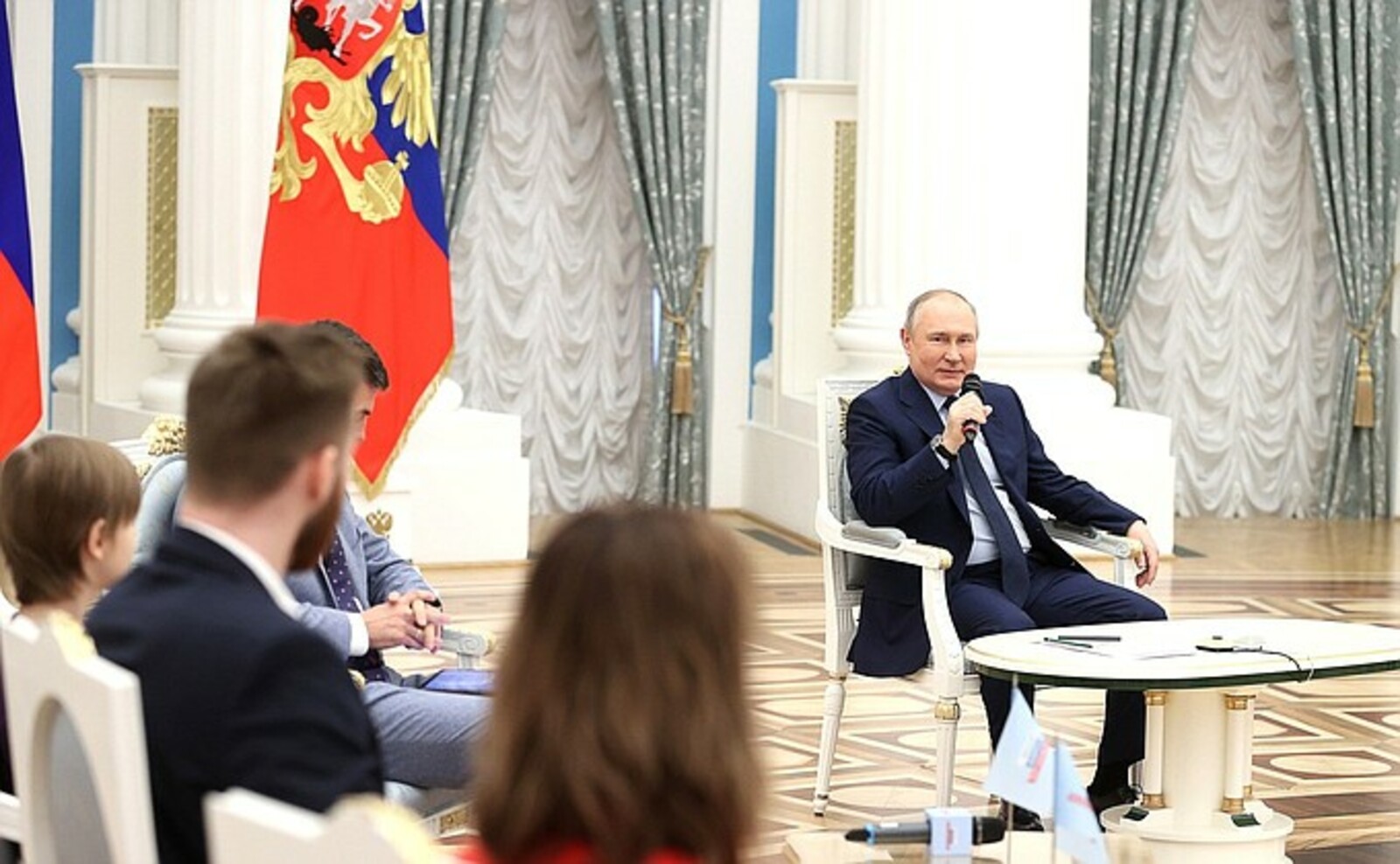 В. Путин провел заседание наблюдательного совета АНО «Россия – страна возможностей»