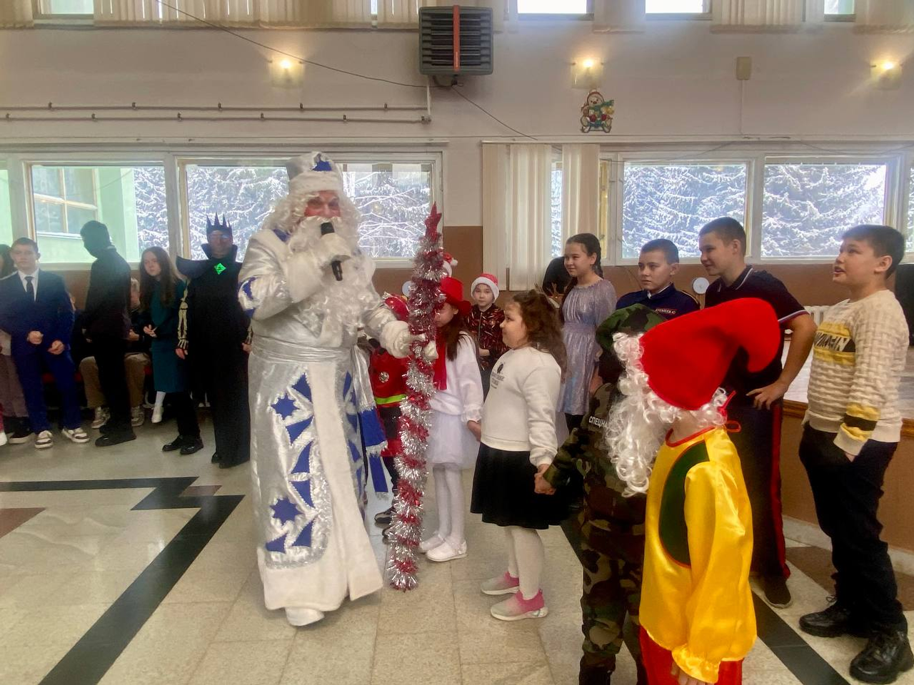 Праздник для детей героев