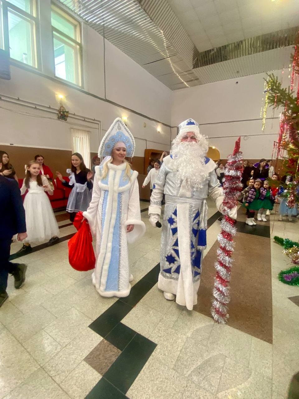 Праздник для детей героев