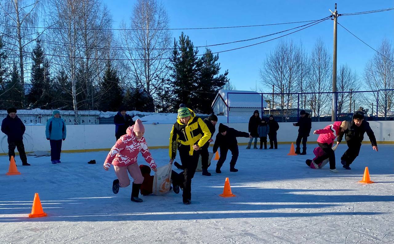 Семейный азарт: "Новогодние семейные игры 2026"