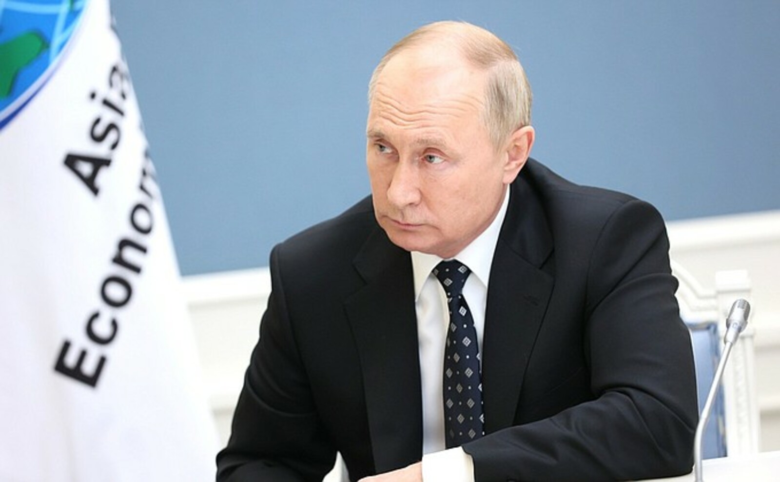 В. Путин ответил на вопросы журналиста телеканала «Россия 1»