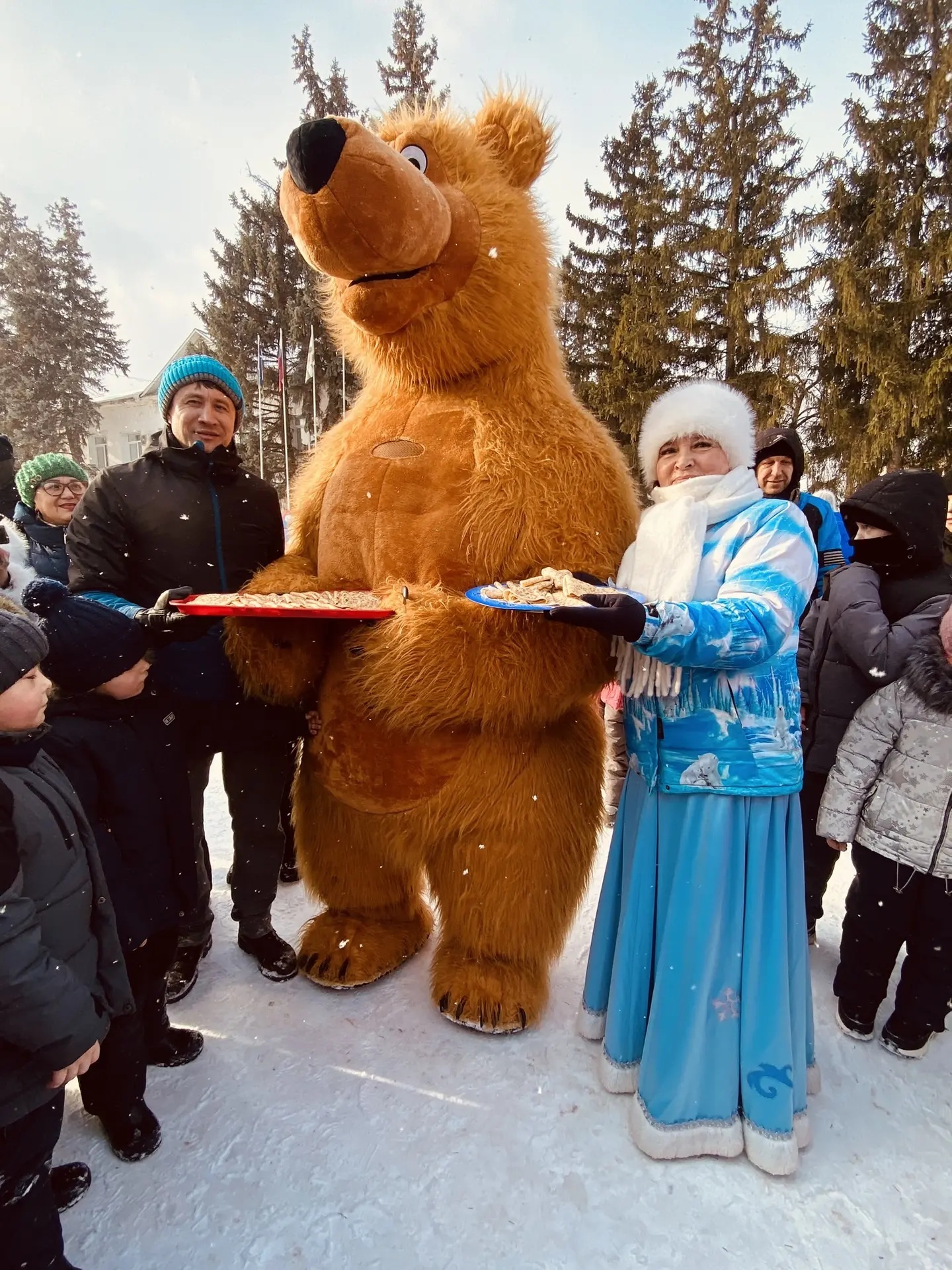 Широкая Масленица: Веселье и традиции
