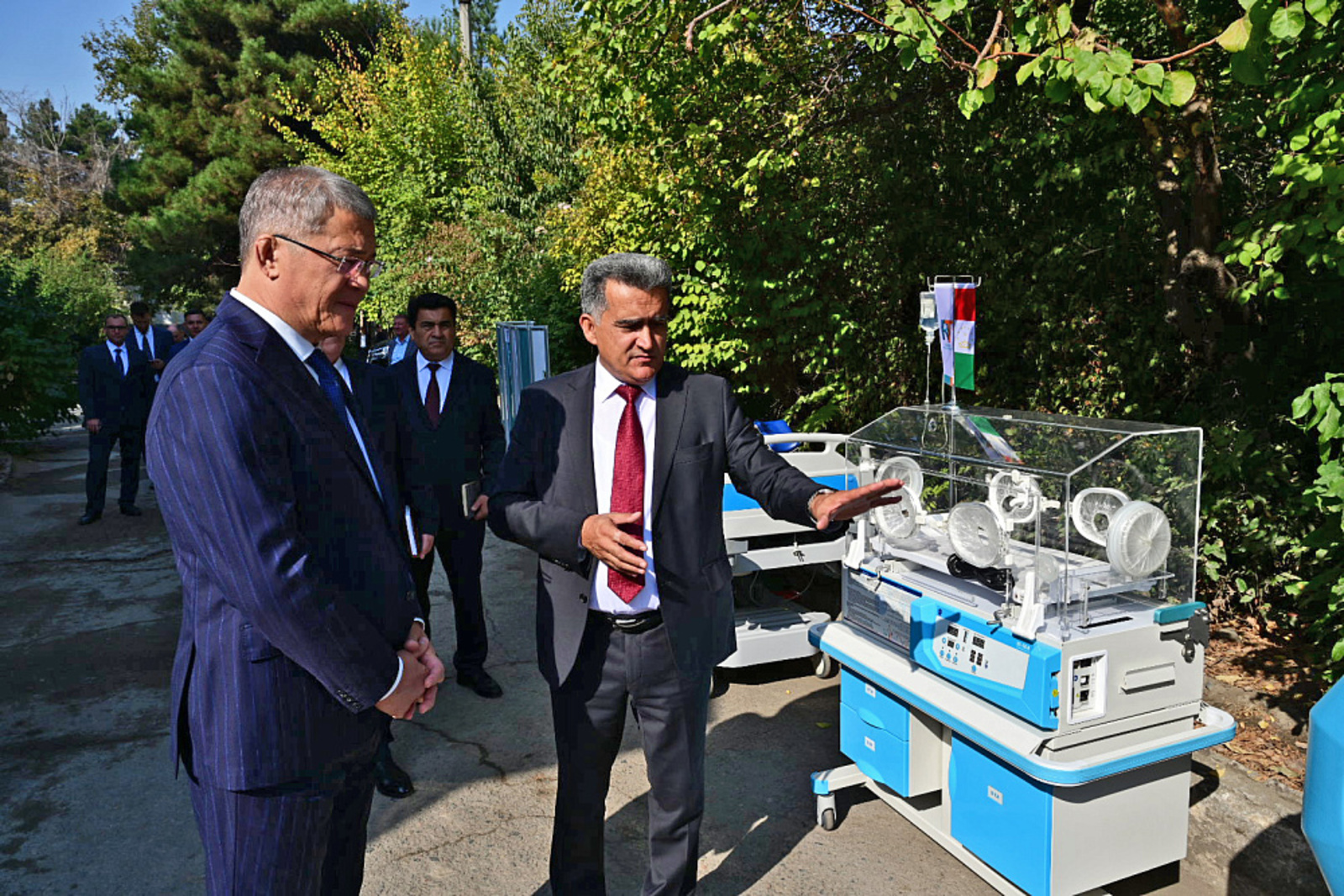 Радий Хабиров посетил стройплощадку Российско-Таджикского индустриального парка