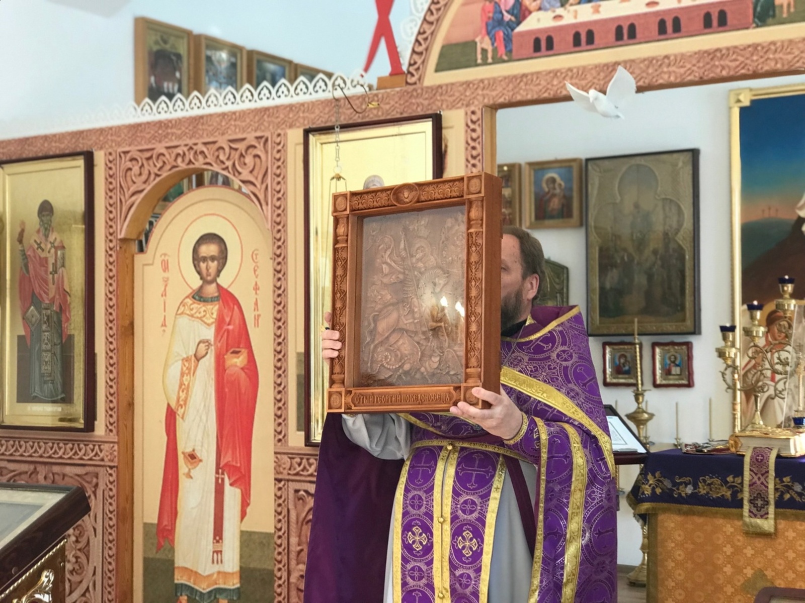 В Архангельском районе освятили принесенную в дар храму икону Св. Георгия Победоносца
