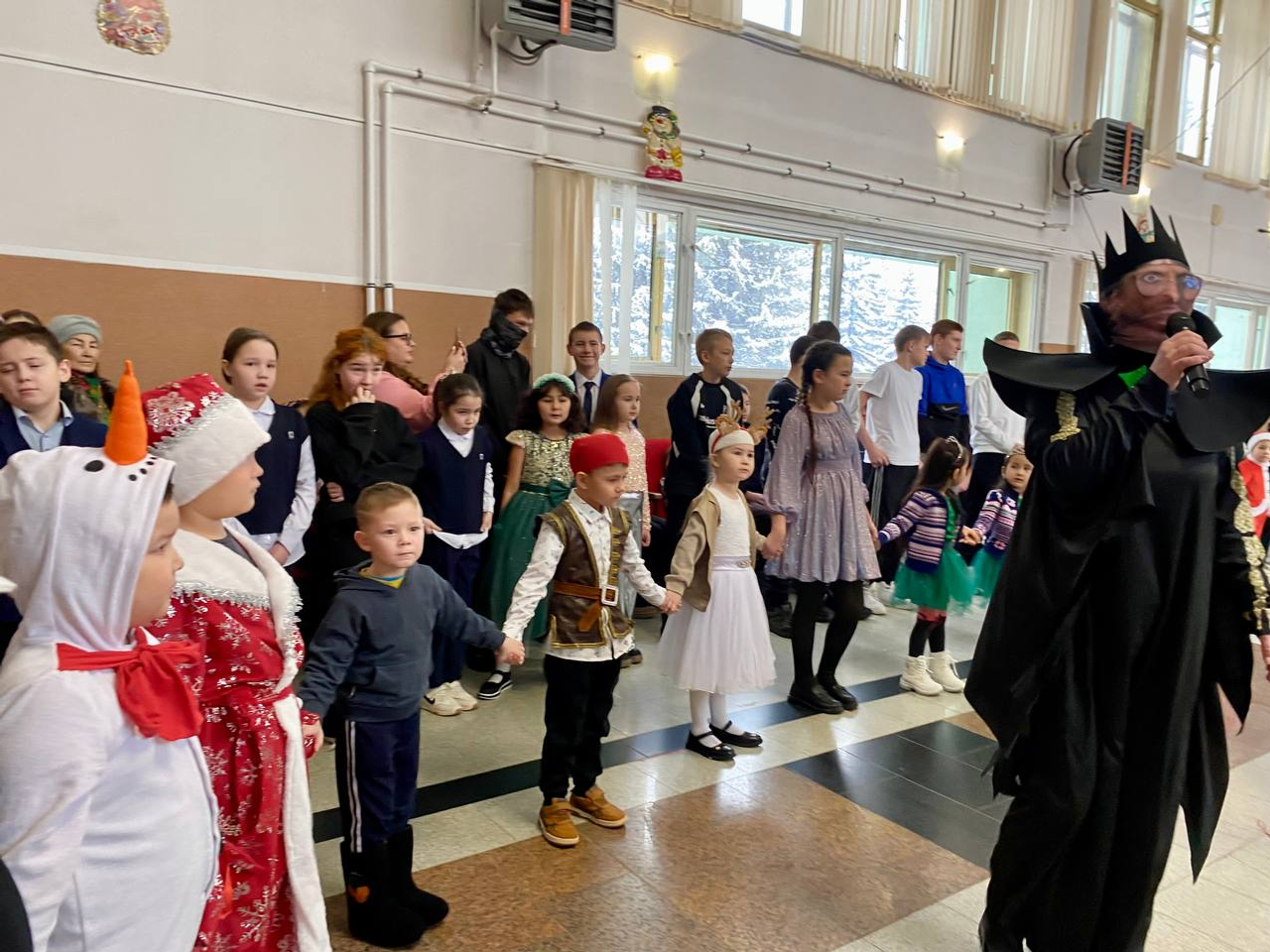 Праздник для детей героев