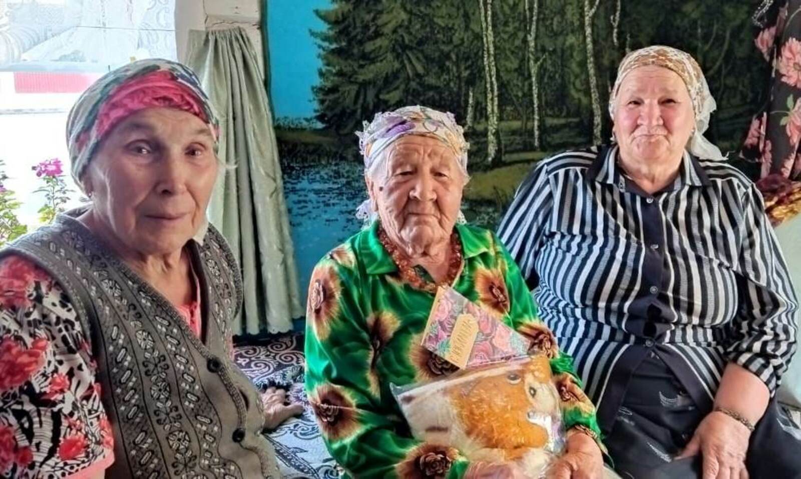 Рабига  Янышева из д. Заря отметила 90-летний юбилей