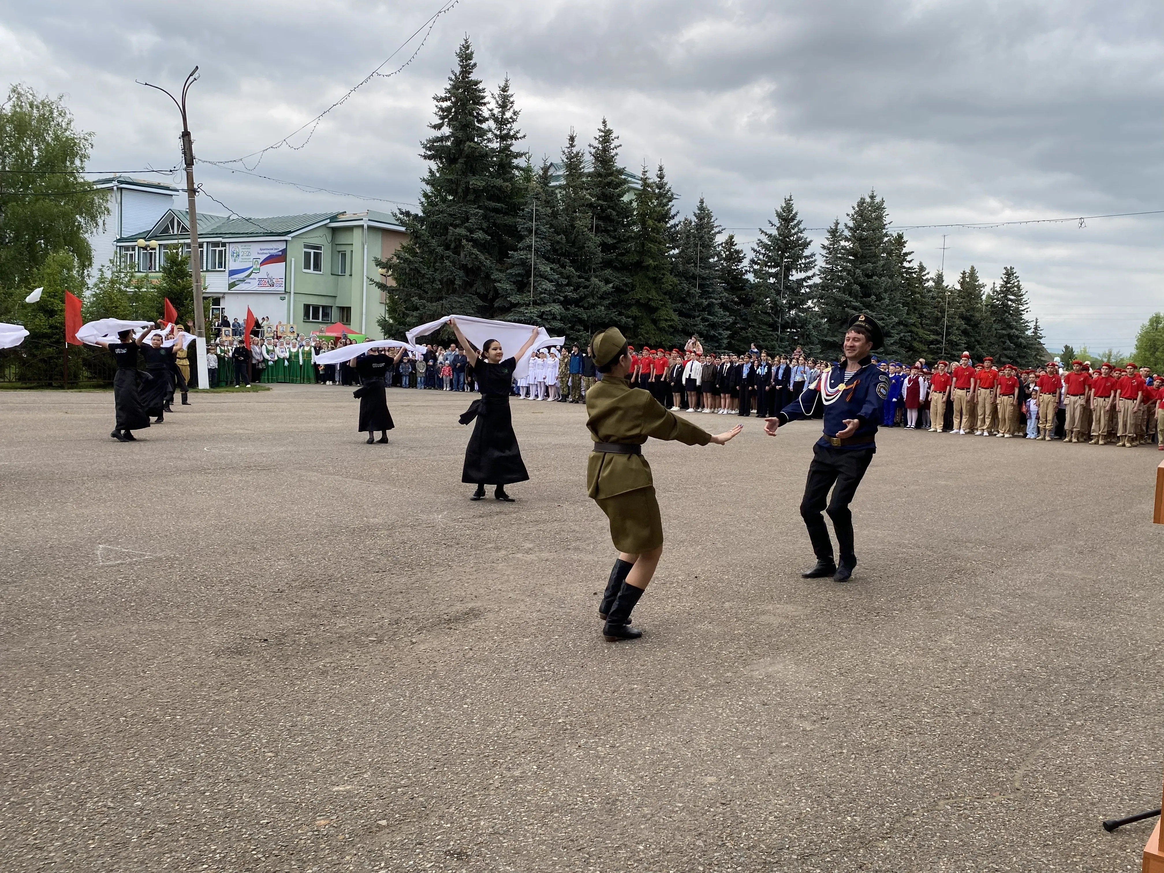 Победа, которую мы не забудем.Фоторепортаж.Театрализованное представление и марш