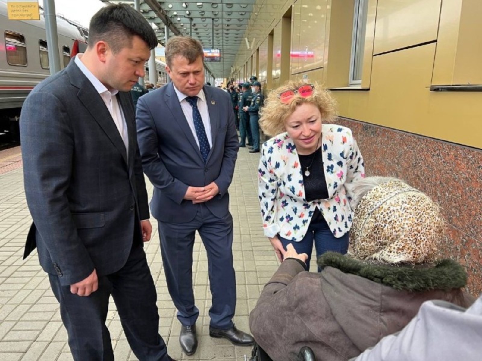В Башкортостане сотрудники министерства семьи и труда пожертвовали свой однодневный заработок жителям ЛНР