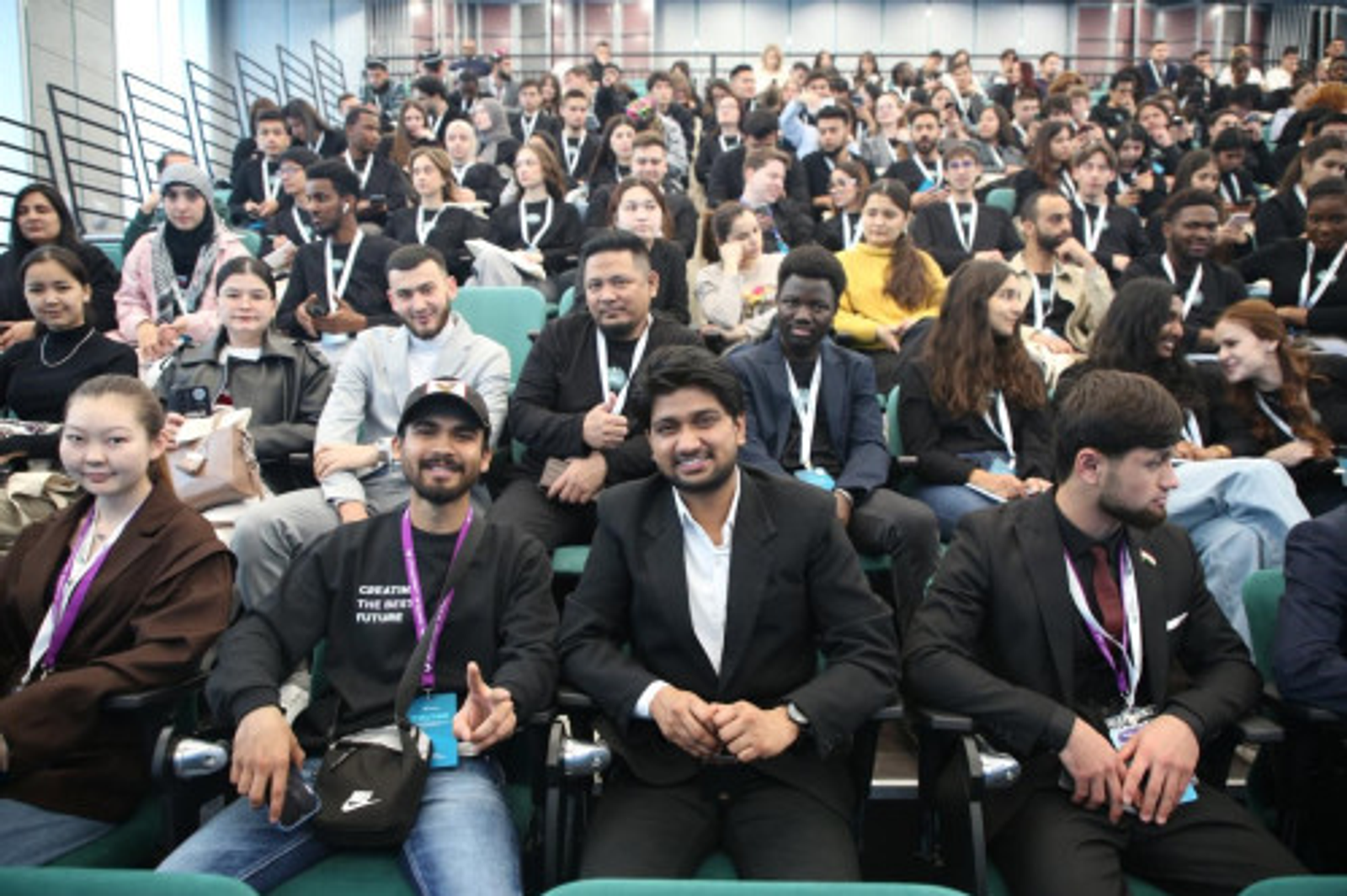 В Геномном центре Межвузовского кампуса стартовал XIII съезд студентов