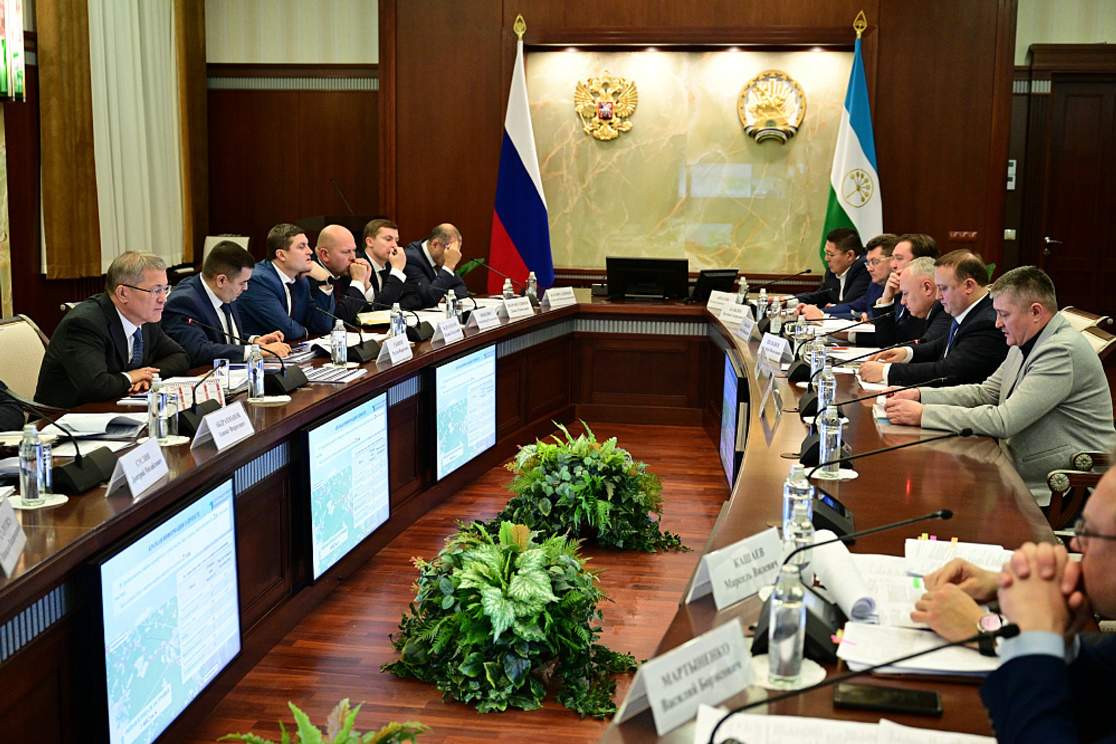 На «Инвестчасе» одобрили новые проекты в промышленности и сфере туризма