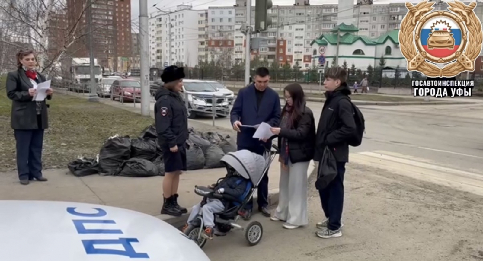 В первые учебные дни - по Правилам дорожного движения!