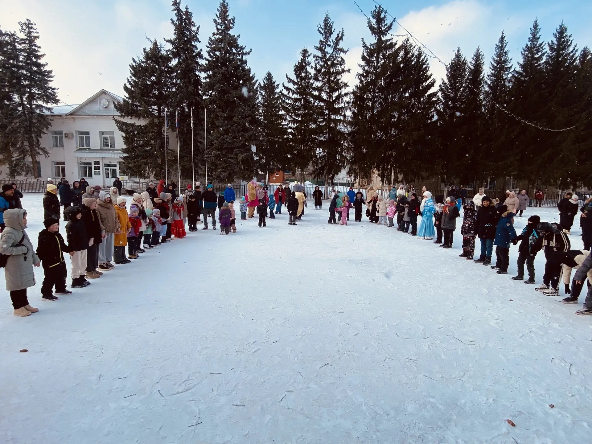 Широкая Масленица: Веселье и традиции