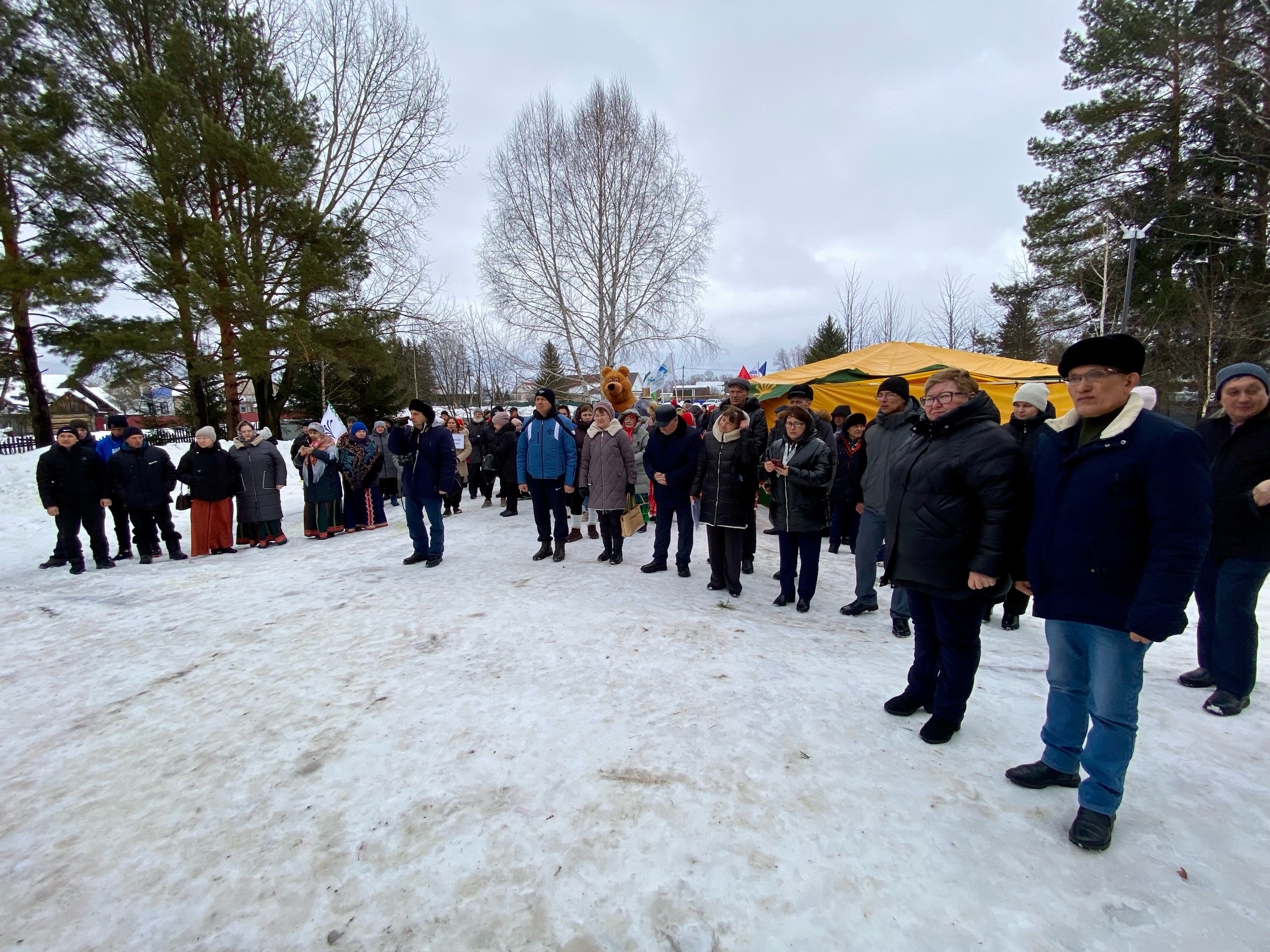 Семейный праздник в деревне Орловка