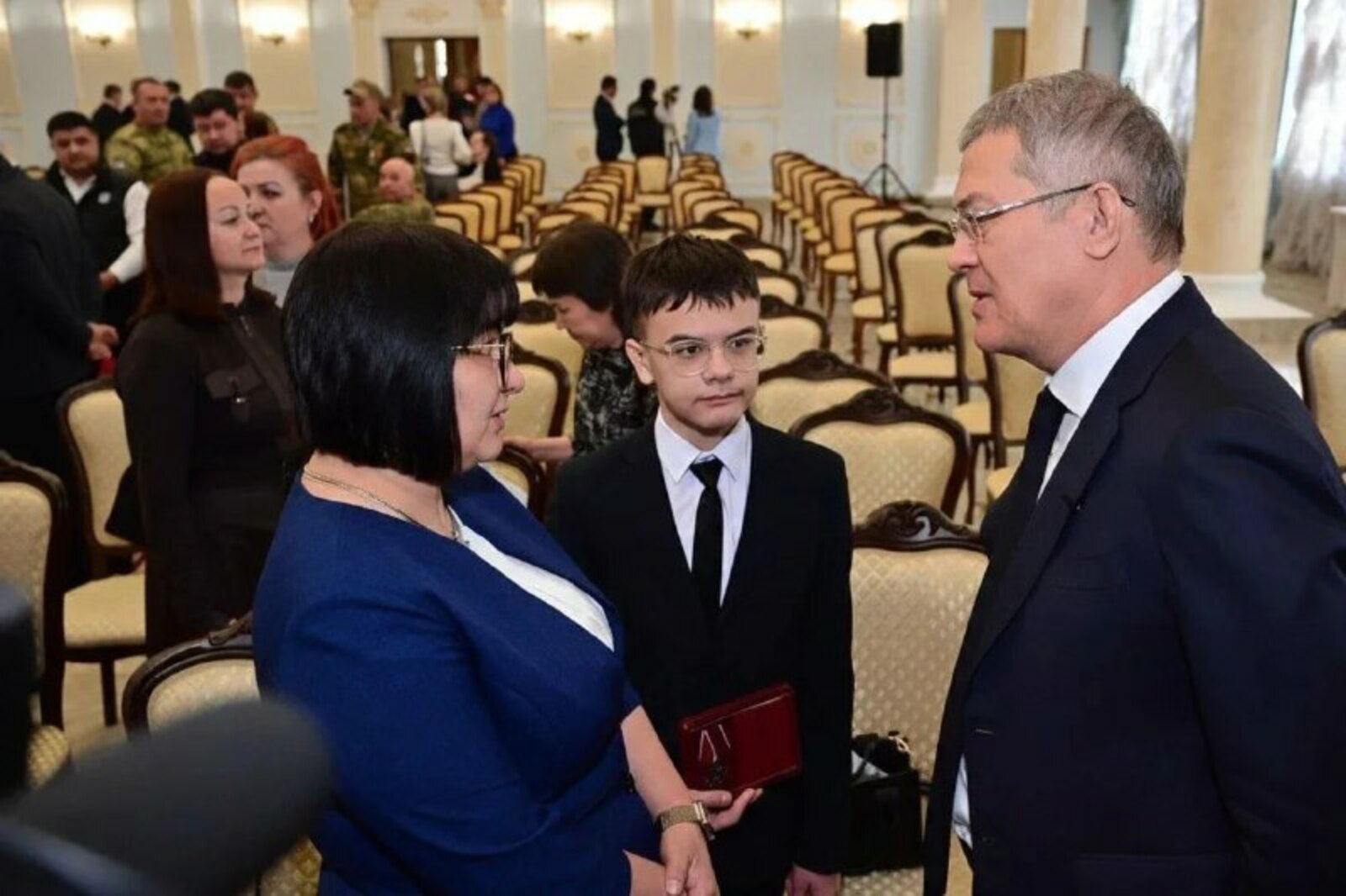 Владимир Путин присвоил  участнику СВО из Башкирии звание Герой России