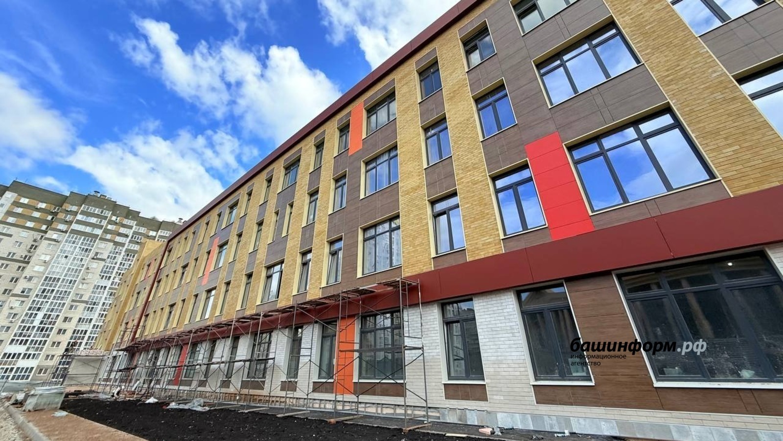 Нарушение сроков сдачи школ в Башкирии будут считать ЧП - Радий Хабиров