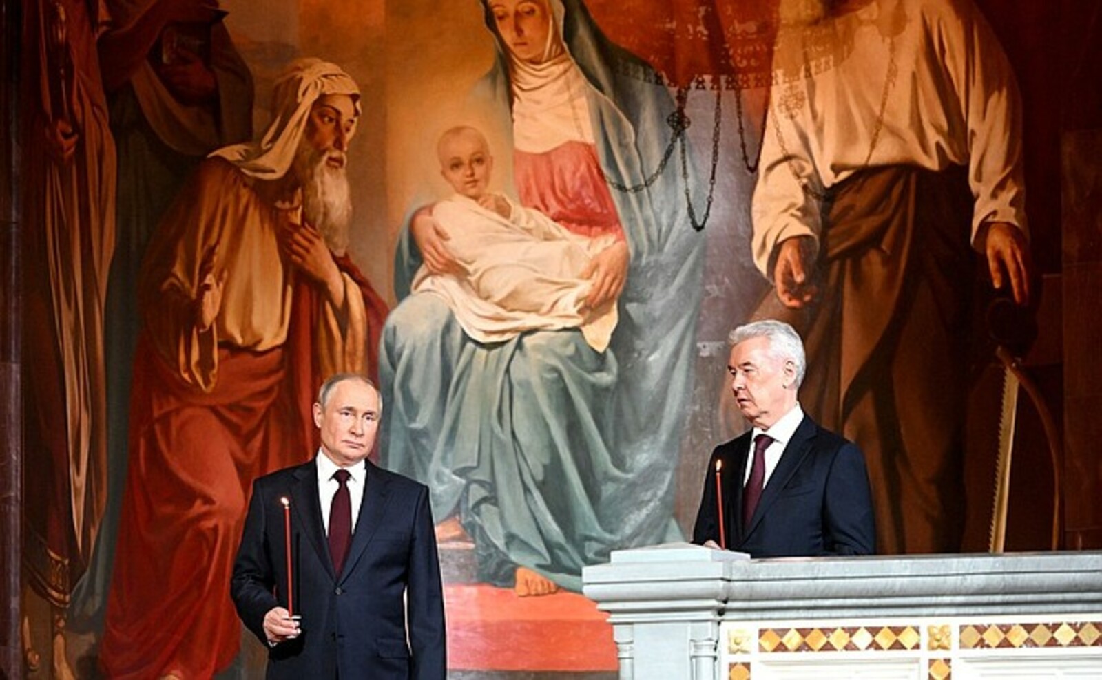 В. Путин поздравил Патриарха Московского и всея Руси Кирилла с праздником Пасхи – Светлым Христовым Воскресением.