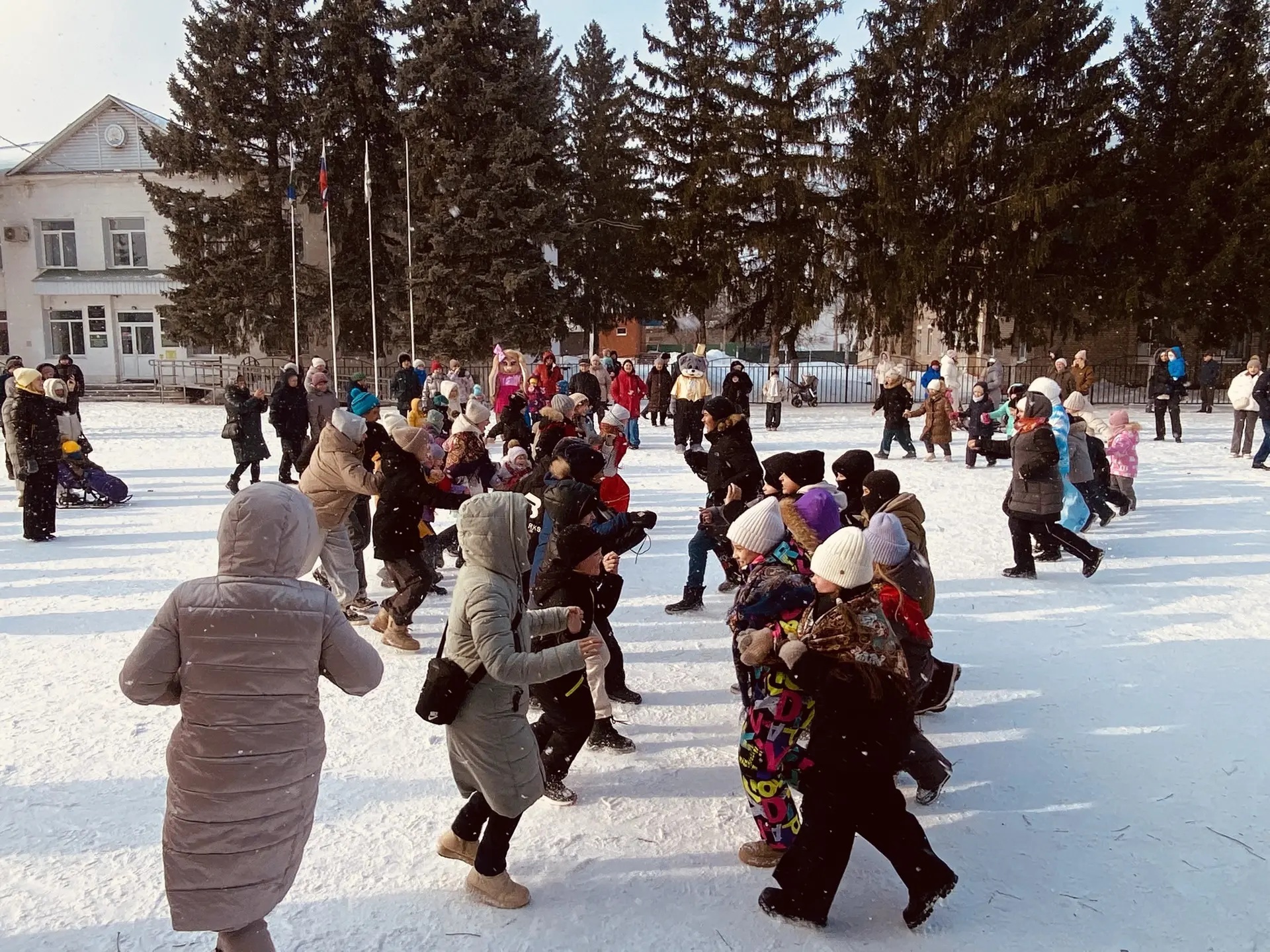 Широкая Масленица: Веселье и традиции
