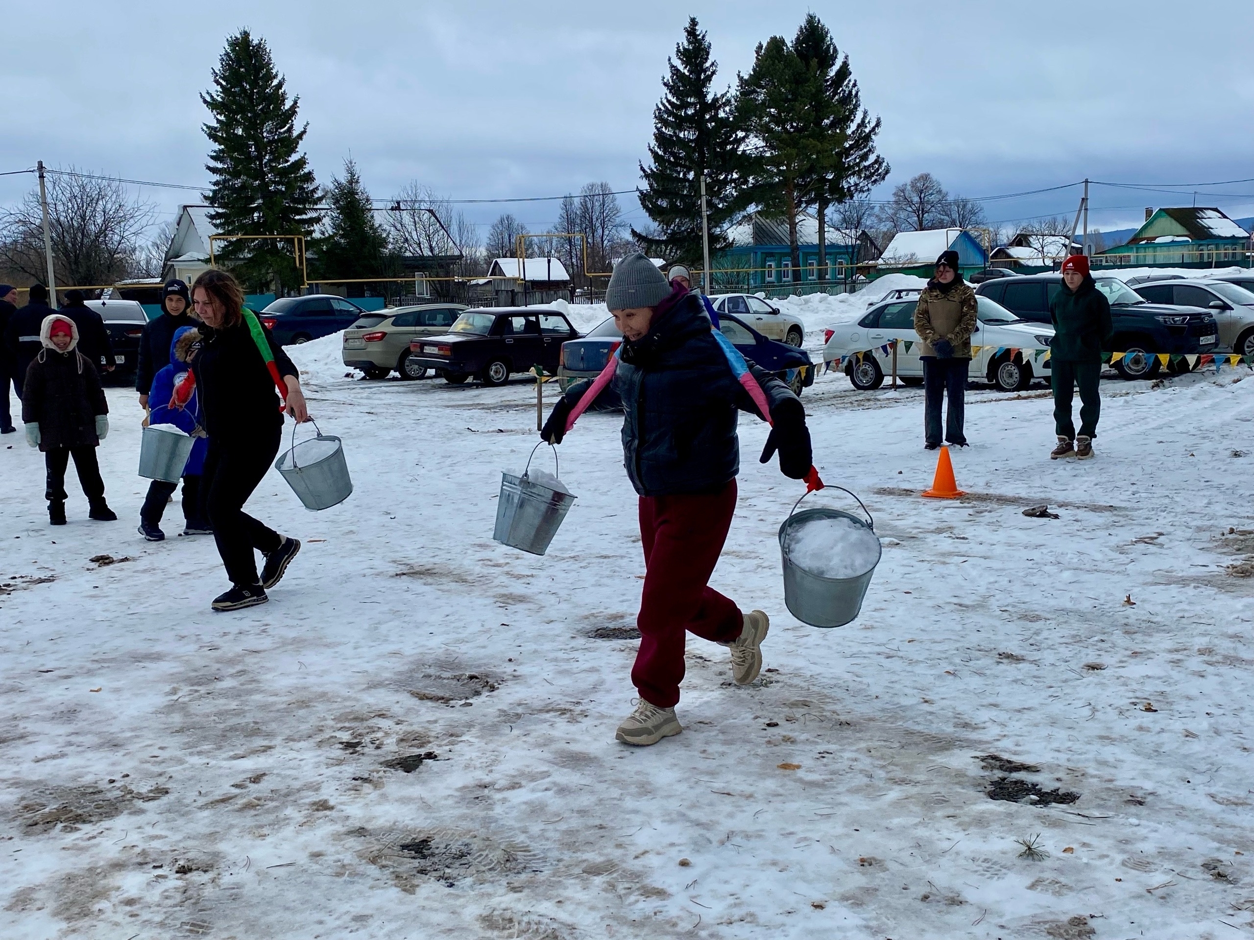 Семейный праздник в деревне Орловка