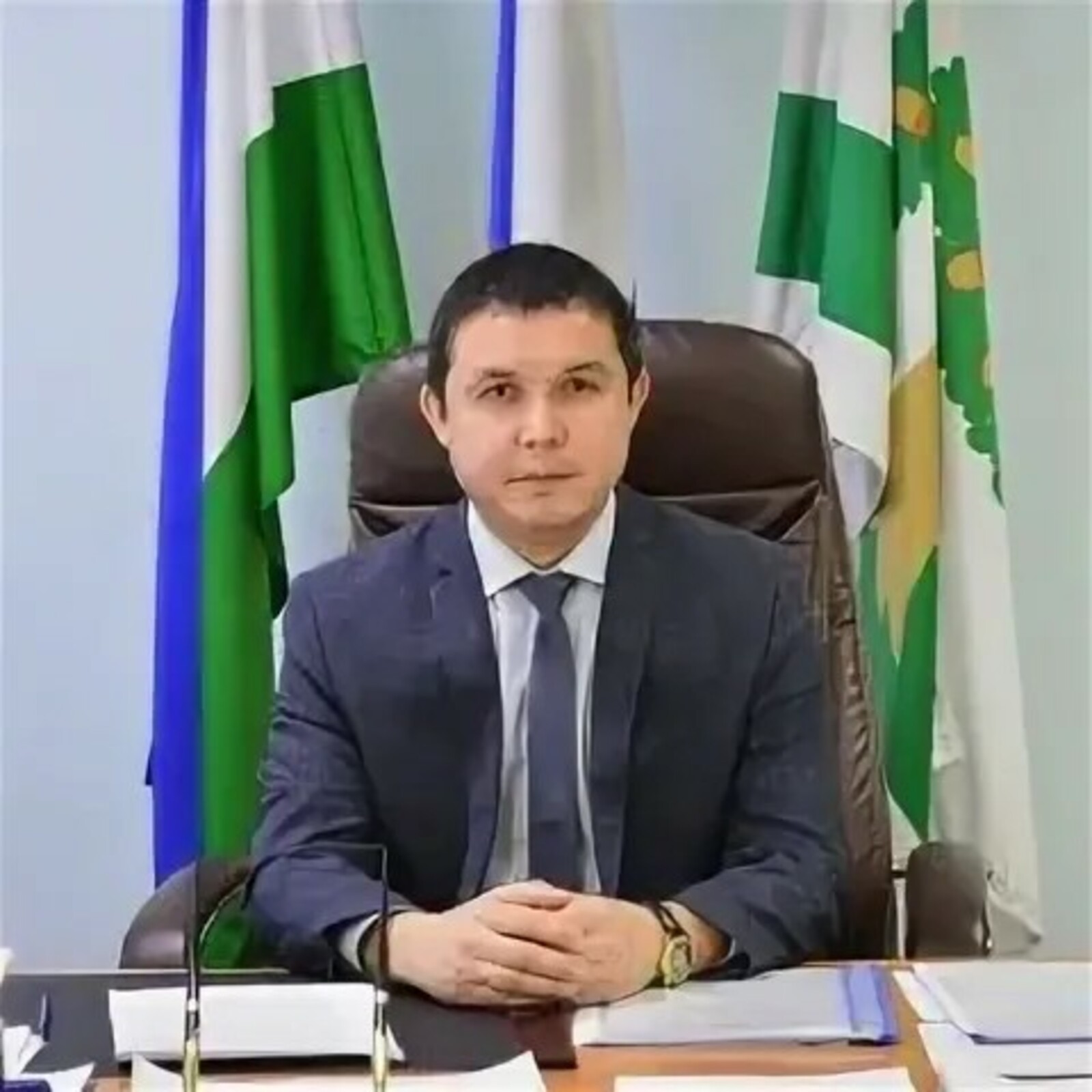 Поздравление с 8 марта главы администрации Айрата Саитгалина