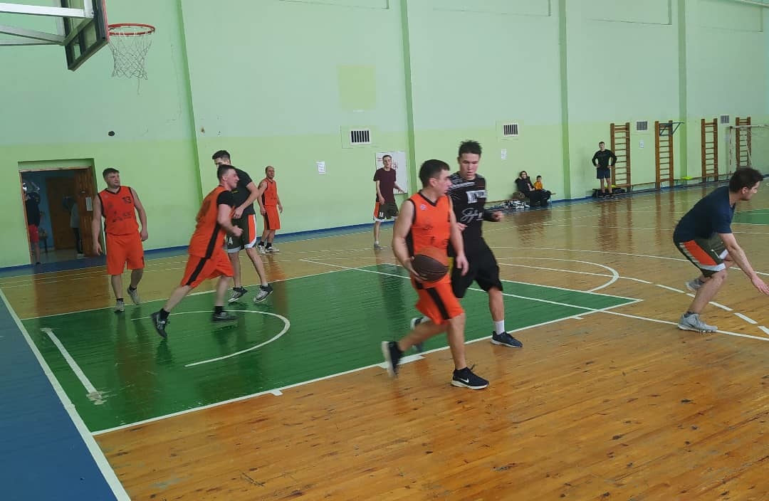 Состоялись районные соревнования по баскетболу среди мужских команд