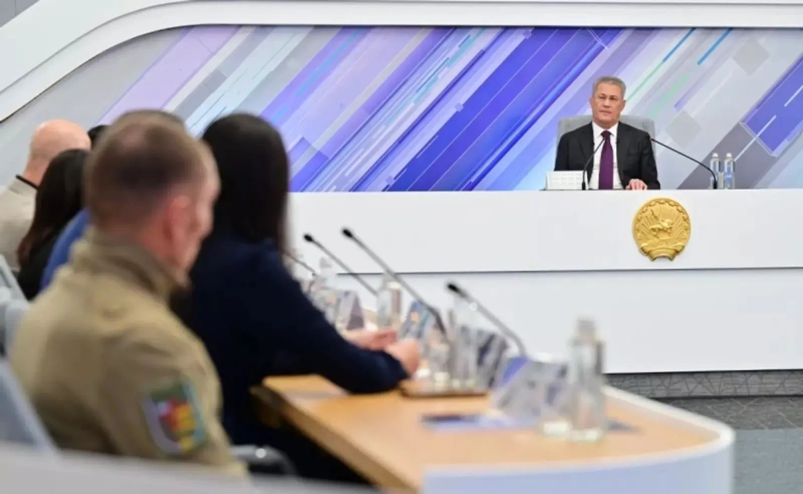 Названы самые популярные вопросы к прямой линии Главы Башкирии