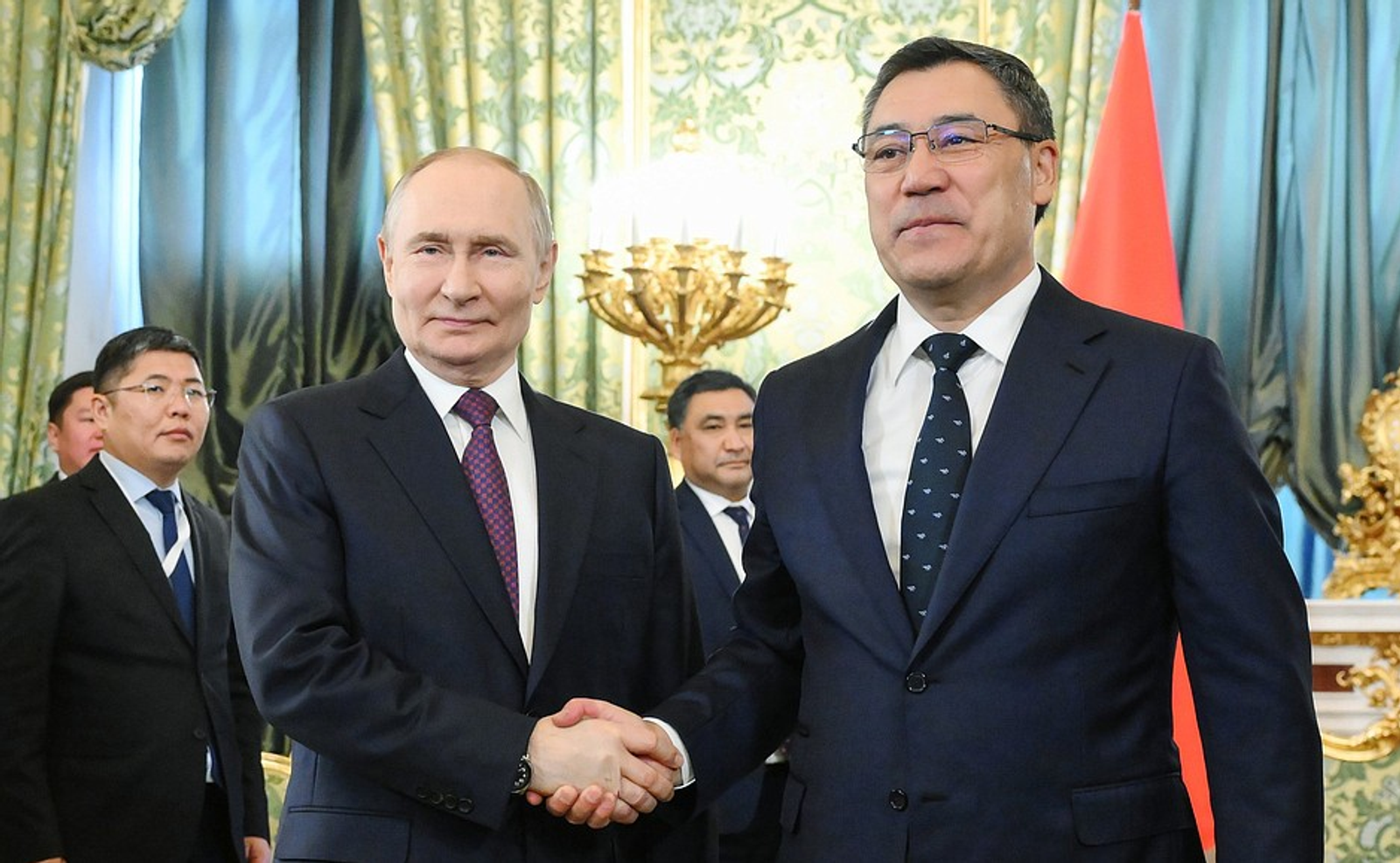 Переговоры с Президентом Киргизии Садыром Жапаровым