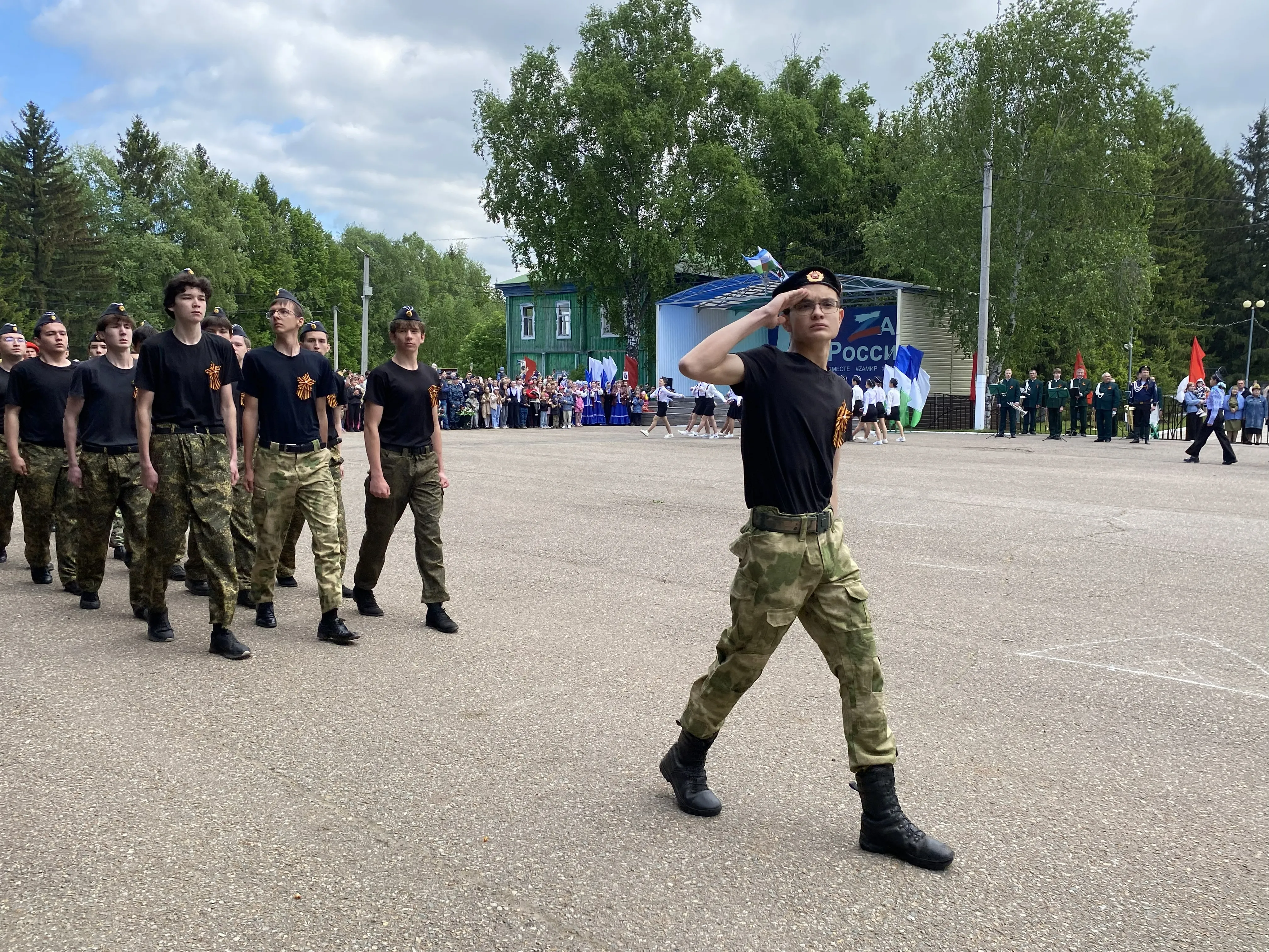 Победа, которую мы не забудем.Фоторепортаж.Театрализованное представление и марш