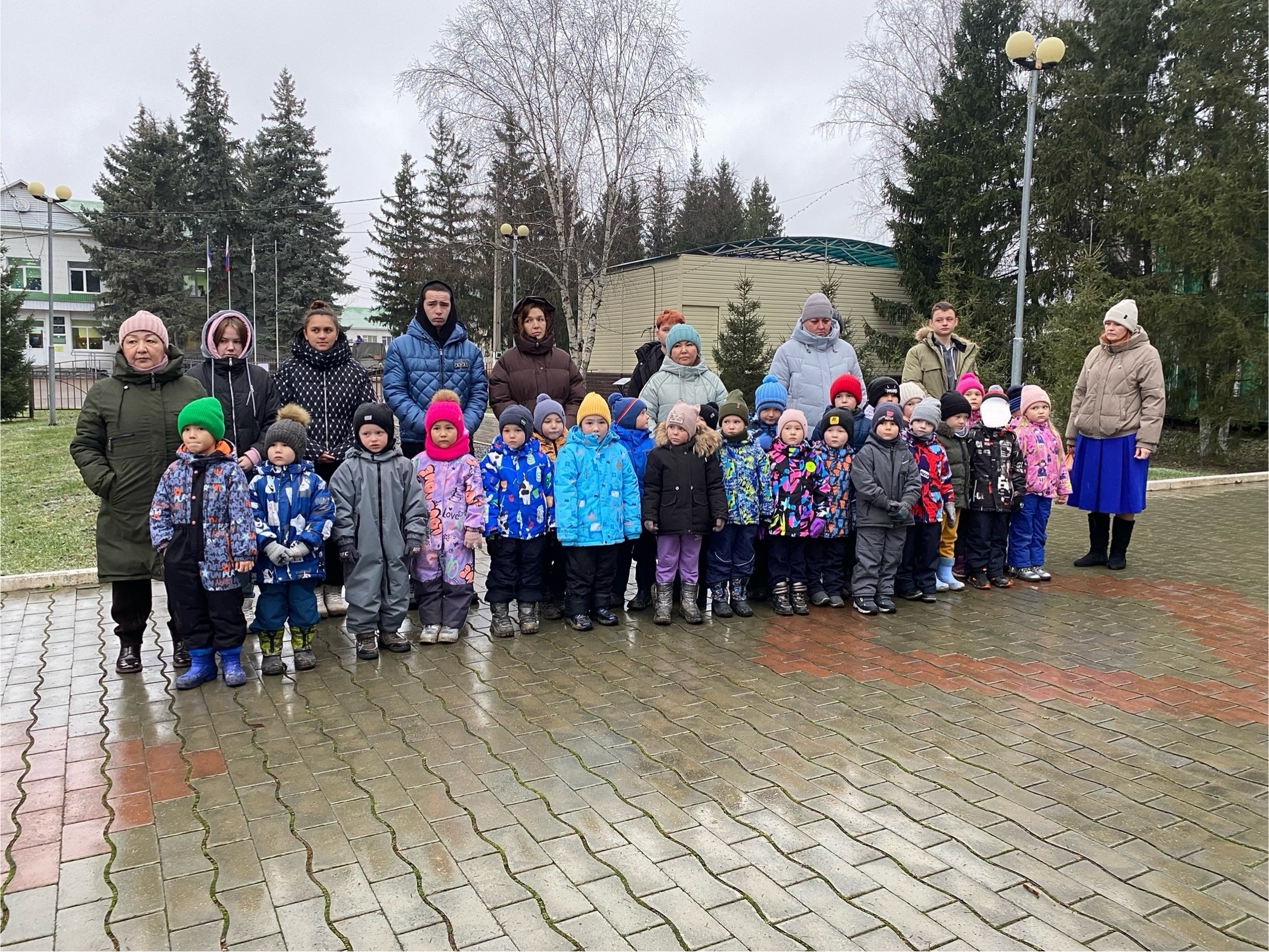 «Имя твое неизвестно, подвиг твой бессмертен»