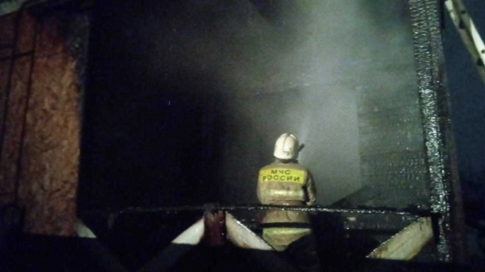 МЧС сообщило подробности пожара в Иглино, в котором пострадал ребенок