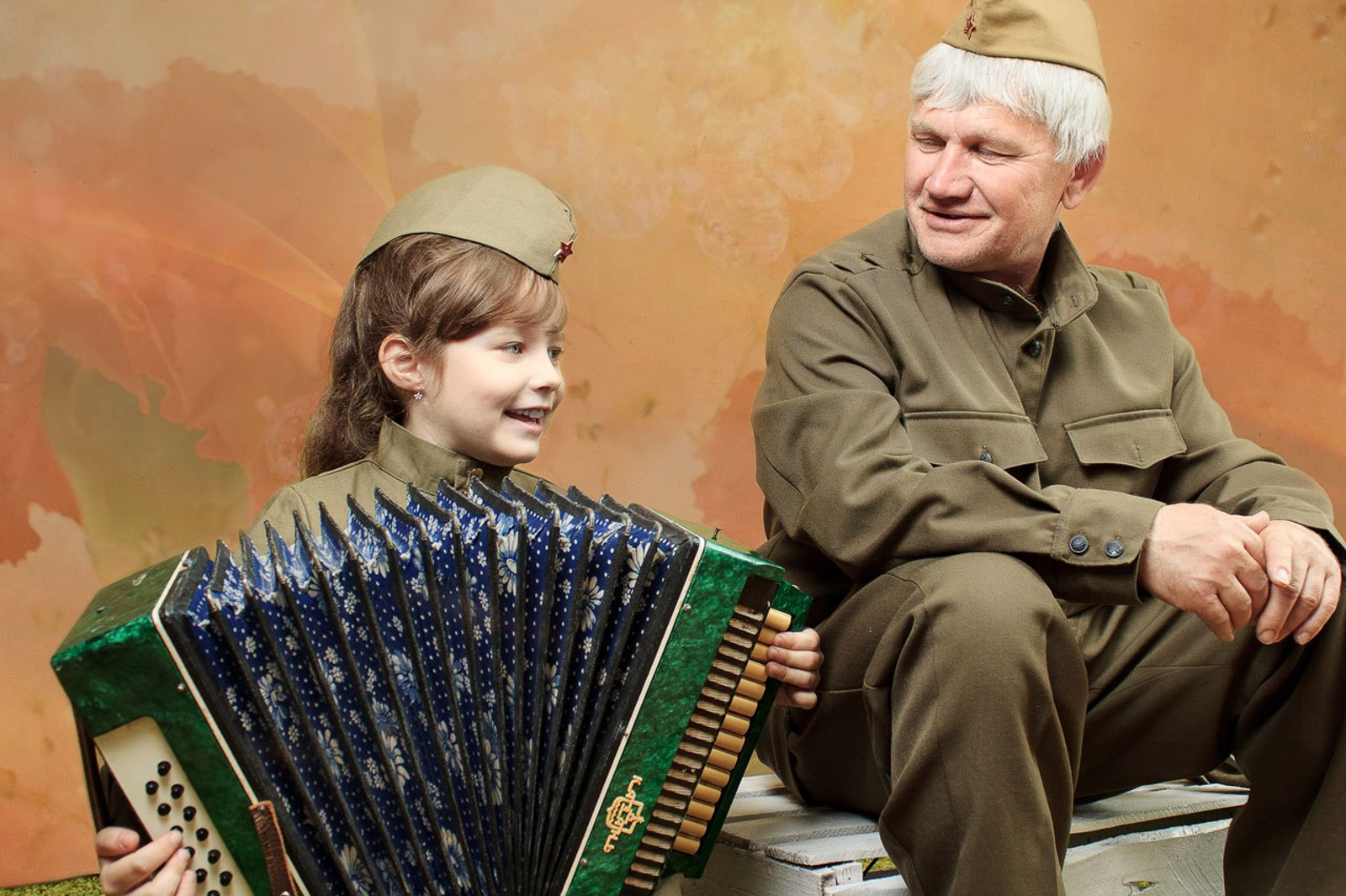 Конкурс к юбилею Великой Победы. Участник № 10 - Тохир Ахметшин